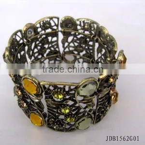 Filigree Bangle Bracelet thumbnail-1