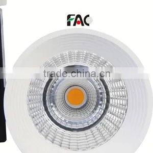 White and Black High CRI Gallery Track Ligth thumbnail-2