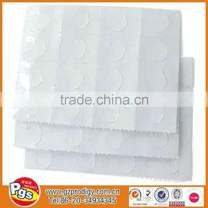 Removable Double Sided Plastic Sticky Glue Remover Dots thumbnail-6
