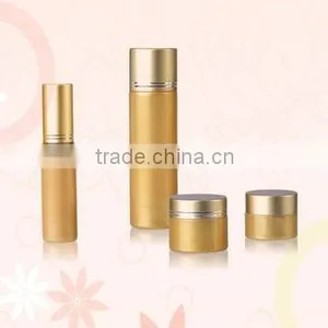 White Pearl Whiening Cream For Face Care thumbnail-1