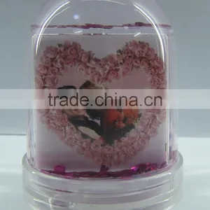 Lovers Wedding Souvenir Gift Snow Globe thumbnail-1