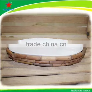 Oval Ceramic Plate With Wood Stand thumbnail-1