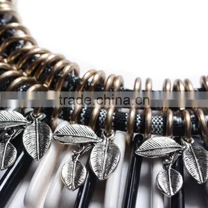 Recommend New Necklace Vintage Ethinc the Exaggerated Flower Necklace Plate Geometric Hand-woven Resin Necklace thumbnail-6