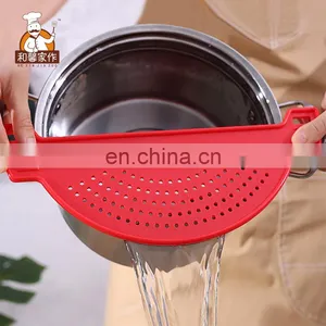 Kitchen Tool Food Sifting Washing Drainer Plastic Pot Strainer thumbnail-3