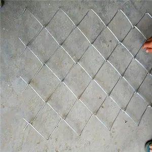 Chain Link Fence With 3mm Wire Gauge and 60mm Mesh Opening thumbnail-1