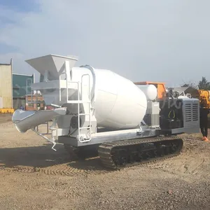 Tracked Tanker for Farmland Transformation, Tracked Cement Mixing and Transporting Vehicle, Concrete Tanker for Mountainous Area Transfer thumbnail-1
