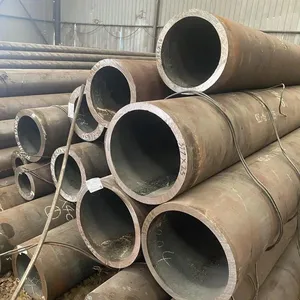 High Quality ASTM A106 5L 10# 20# 45# Q235 Q345 Carbon Seamless Steel Pipe for Construction Machinery Oil Water Transportation thumbnail-1