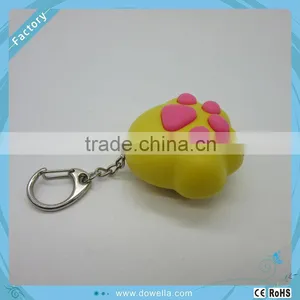 Hot LED Light Paw Shape Plastic Custom Sound Keychain thumbnail-1
