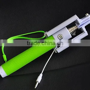 Foldable ,Portable Popular Selfie Stick With Cables for Cell Phone thumbnail-1