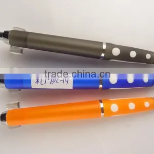 Wholesale High Quality Cheap Price Promotional Plastic Ballpoint Pen With Your Logo thumbnail-3