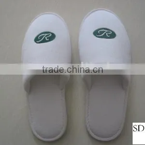 100 Cotton Velvet Hotel Slippers in Eva Sole With Embroidery Logo thumbnail-1