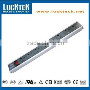 19" 1.5U 8 WAY UK TYPE WITH SWITCH thumbnail-1