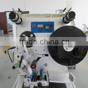Manual Round Bottle Labeling Machine thumbnail-3