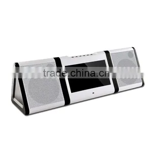 Outdoor and Home Entertainment 10.1 Inch Hard Disk Portable Karaoke Player thumbnail-2