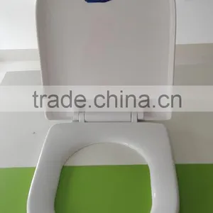 Soft Closing Plastic D Shape Cera Toilet Seat Cover thumbnail-2