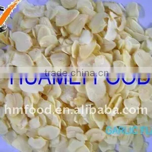 Sell Dehydrated Garlic Flakes thumbnail-1
