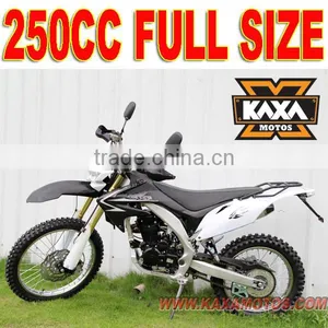Loncin 250cc Dirt Bike thumbnail-1