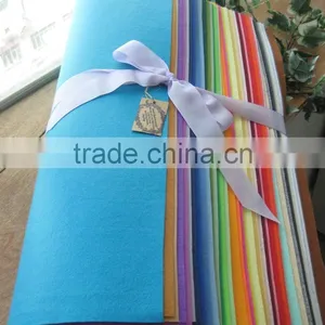 Colorful/Natural 3mm Wool Felt thumbnail-4