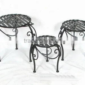 3/S Metal Round Plant Holder thumbnail-1