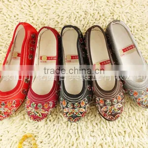 Beautiful Lady Shoe From China thumbnail-1