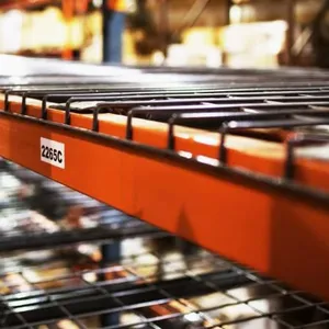 OEM Heavy Duty Industrial Galvanized Welded Steel Warehouse Storage Wire Mesh Panels Decking for Pallet Racking thumbnail-3
