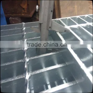 HDG Steel Grating thumbnail-1