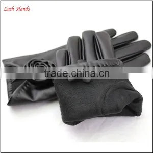 Ladies PU Leather Gloves Black With Roses thumbnail-4