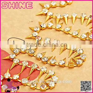 High Quality Korean Style DIY Shaped Cup Chain YIWU Wholesale Shining Golden Loose Rhinestone Chain thumbnail-1