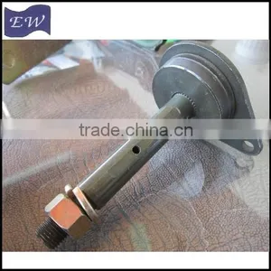 Spring Shackle Pin Used for Trucks thumbnail-2