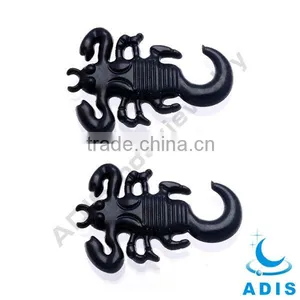 Modern Design Scorpion Shape Ear Stretcher Expander thumbnail-1