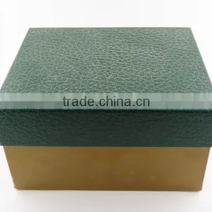 Crack Style Leather & Wood Watch Box Wholesale thumbnail-1