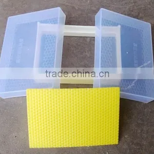 Comb Honey Cassette For Beekeeping thumbnail-5