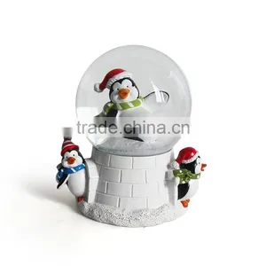 2016 Cheap Bulk Polyresin Snow Globe for Christmas Gifts thumbnail-6