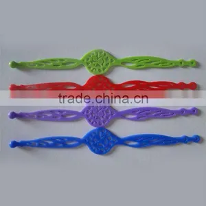 New Style of Hollow Silicone Bracelet thumbnail-1