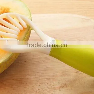 Promotional Kitchen Tool Multifunction Plastic Fruit Corer / Pitter and Slicer thumbnail-3