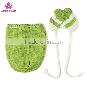 Handmade Crochet Frog Photography for Infant Clothes Baby Photography Outfit Baby Photo Props thumbnail-2