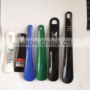 Plastic Short Horn thumbnail-1