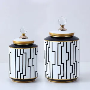 European Simple Style Black Labyrinth Pattern Ceramic Flower Vases With Crystal Lid For Home Decoration thumbnail-4