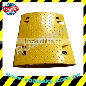 Traffic Steel Speed Hump Markings With Reflector thumbnail-1