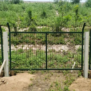 High Speed Rail Protective Fence Closed Fence Net Barbed Wire Fence Manufacturers thumbnail-3