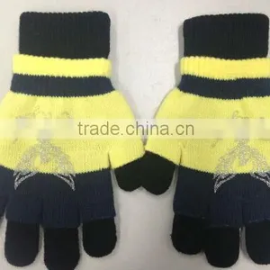 Fashion Gloves thumbnail-2