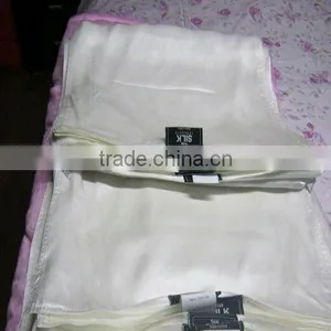 Luxury 100% Silk Pillow Case thumbnail-1