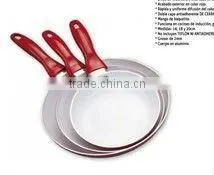 Popular Non-stick Aluminum Frying Pan Sets Three Sizes Cookware Set thumbnail-1