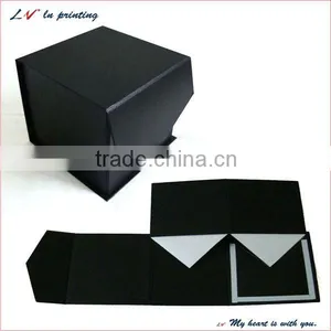 High Quality Custom Elegant and Luxury Folding Takeout Box Made in Shanghai thumbnail-1
