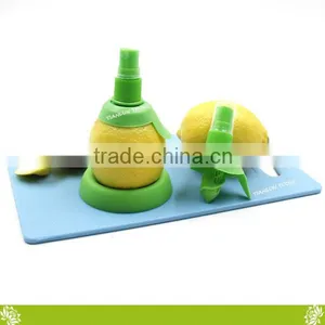 Home Kitchen Gadgets Lemon Squeezer Sprayer,Citrus Mist Orange Extractor Sprayer,Plastic Handheld Citrus Juice Sprayer Factory thumbnail-6