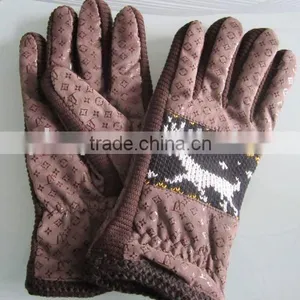 Winter Glove for Men thumbnail-1