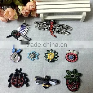 Assortment Fashion Design Sew on Beaded Floral Custom Wholesale Sequin Applique thumbnail-1