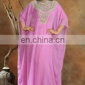 Morrocan Robes 2017 thumbnail-1