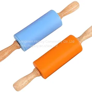 Baking Tools Non Stick Silicone Rolling Pin With Rubber Wood Handle Rolling Stick thumbnail-2