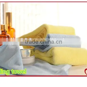 China Supply Ultra-compact Warp Knitting Summer Cares Microfiber Cooling Towel Wholesale thumbnail-1